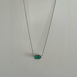 Kendra Scott gem necklace, good condition, without original packaging.